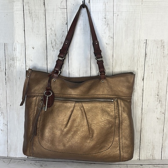 Fossil Bronze Metallic Large Hobo Tote - Picture 4 of 17